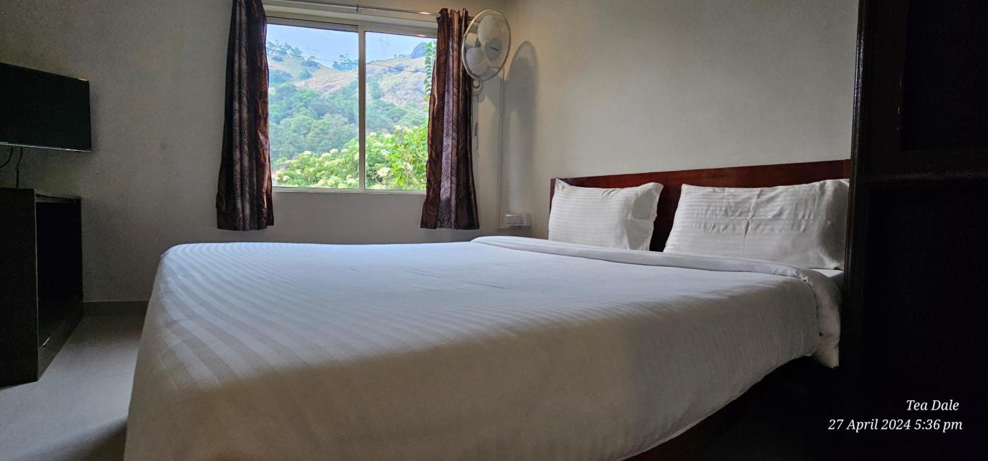 Tea Dale - All Rooms With Tea Estate View Munnar Exteriör bild